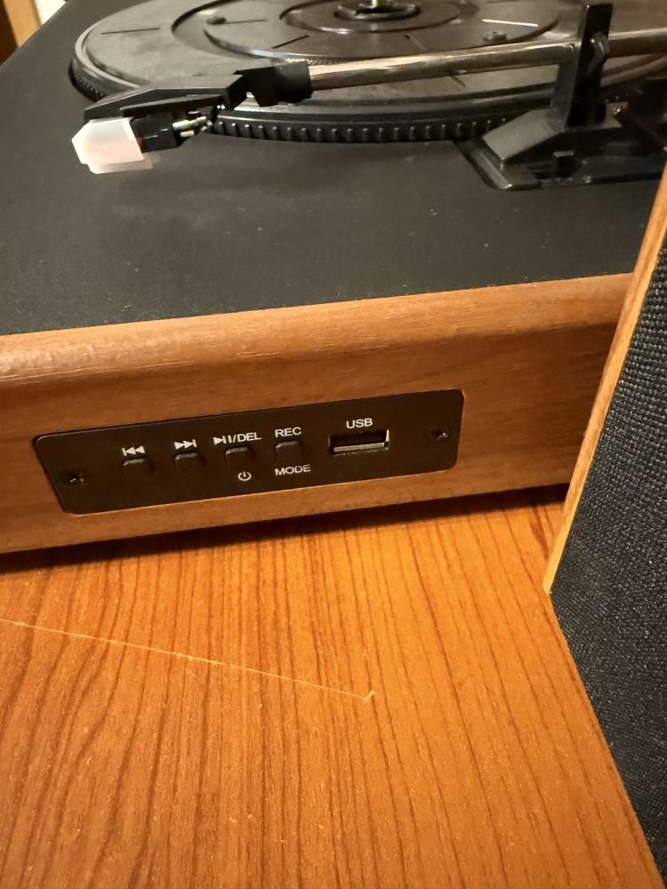 Gramofon BLUETOOTH z wzmacniaczem AKAI