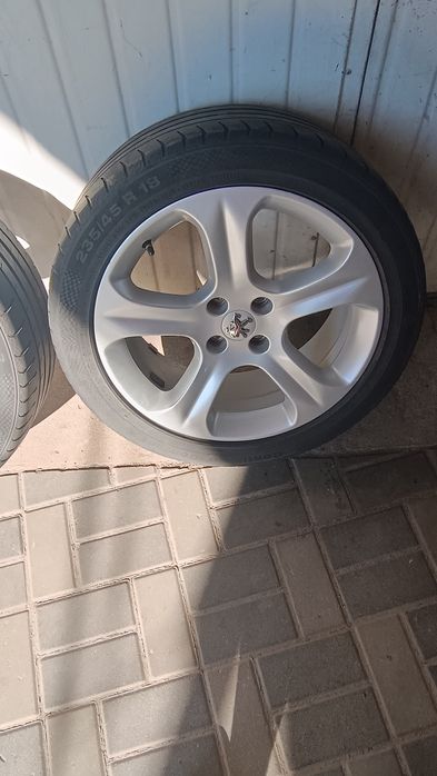 Sprzedam Felgi aluminiowe