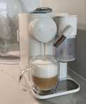 Ekspres ciśnieniowy DeLonghi Nespresso Lattissima One