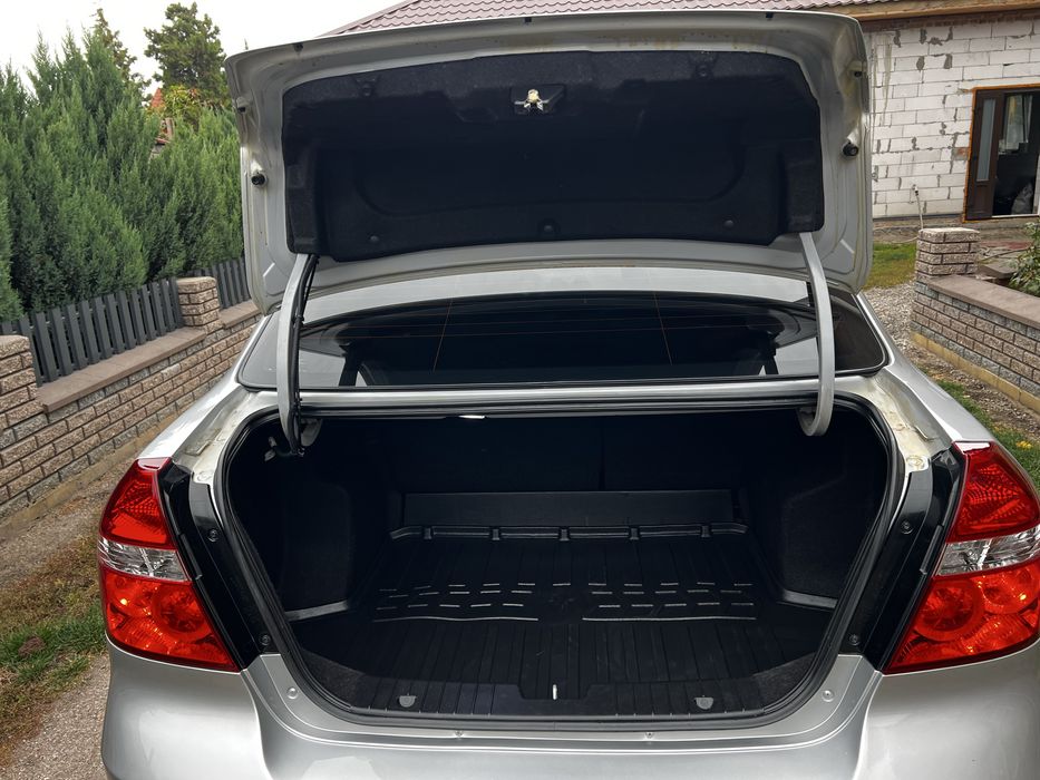 Продам Chevrolet Aveo 2011г.