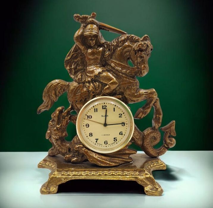 Stary metalowy zegar z budzikiem Slava