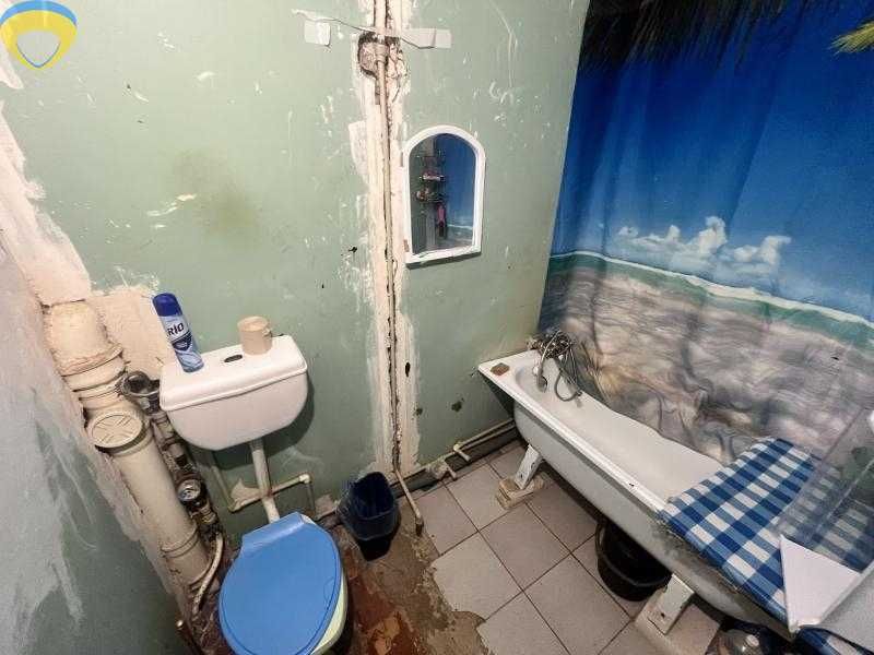 Продам 2 кімнатну квартиру в Соляних