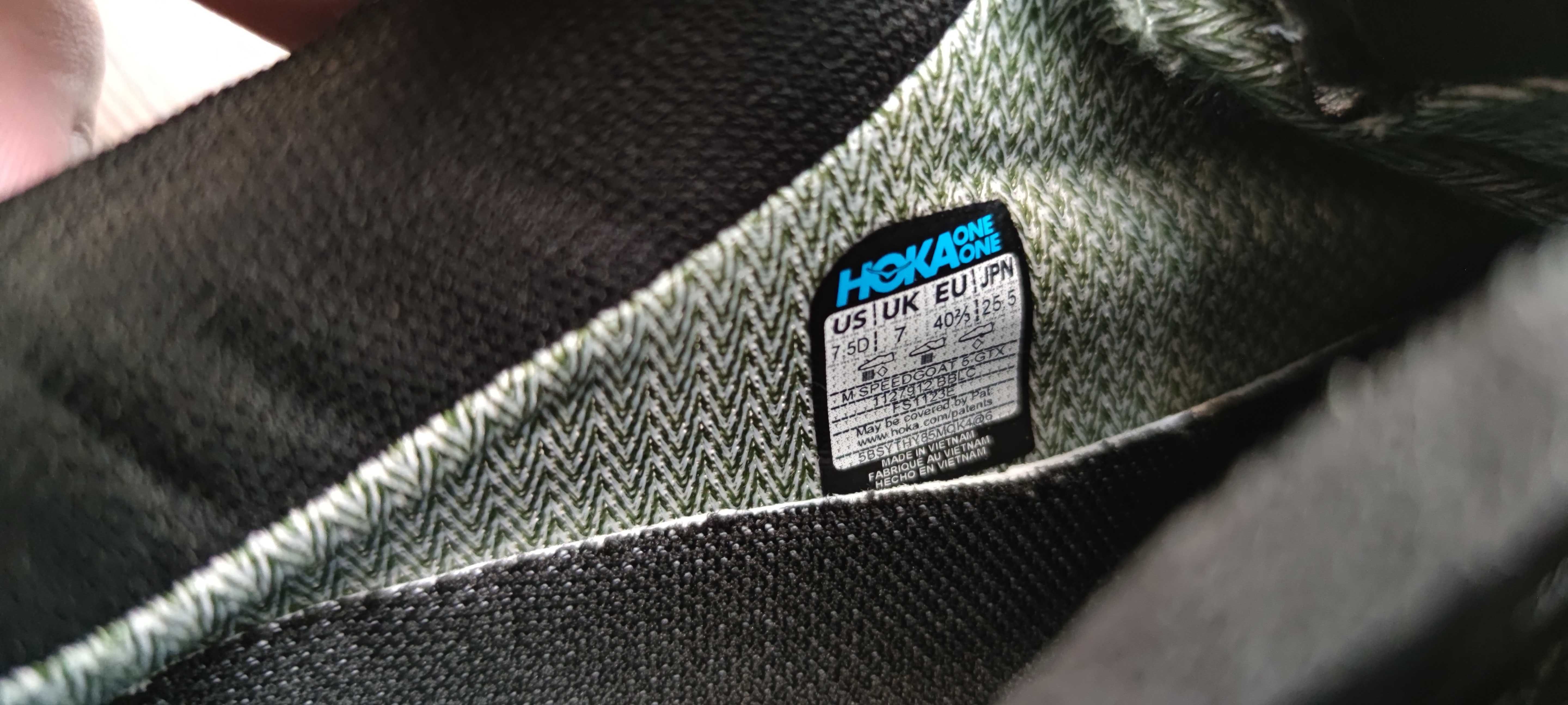 Кросівки Hoka Speedgoat 5 Gtx.   Р 40 2/3  25.5 см