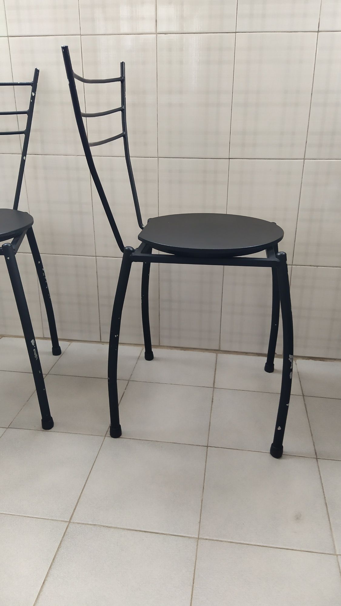 4 Cadeiras em ferro