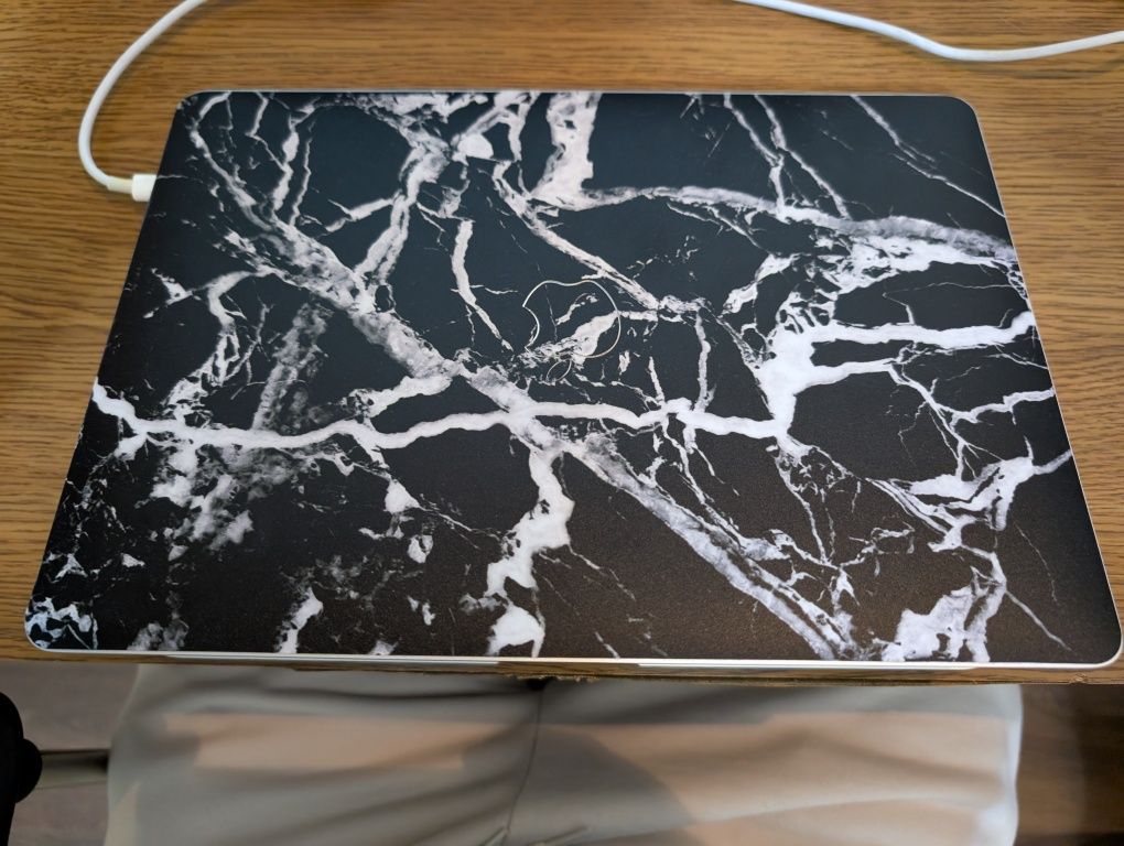 Vendo MacBook Air Retina, 13 polegadas, 2019