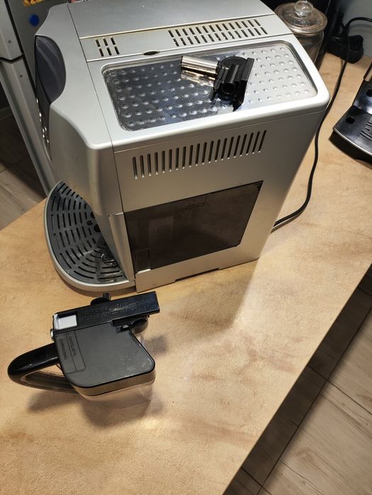 Ekspres do kawy De'Longhi esam 4500 magnifica pronto cappuccino