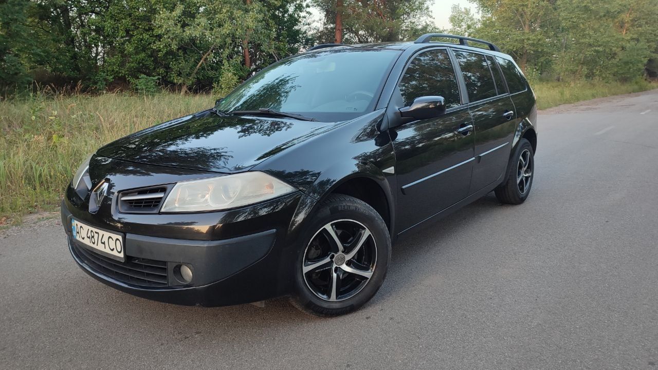 Renault Megane 1.6 бензин