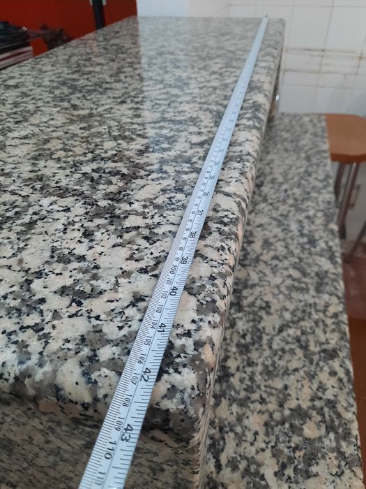 Vendo pedras em granito