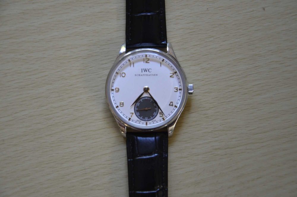 zegarek IWC Portuguese Hand-Wound 44mm