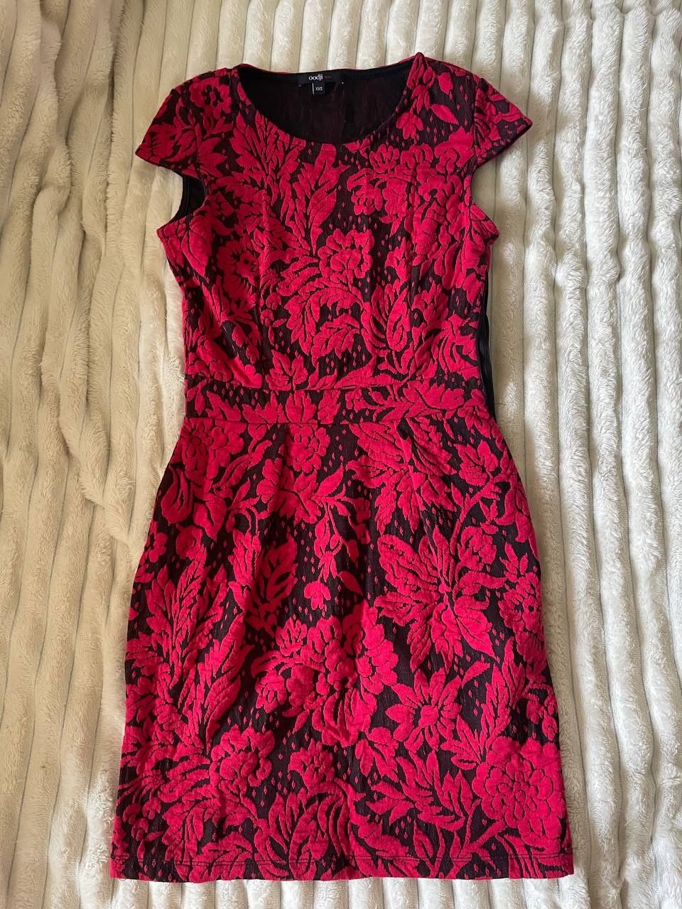 Червона міні сукня платье