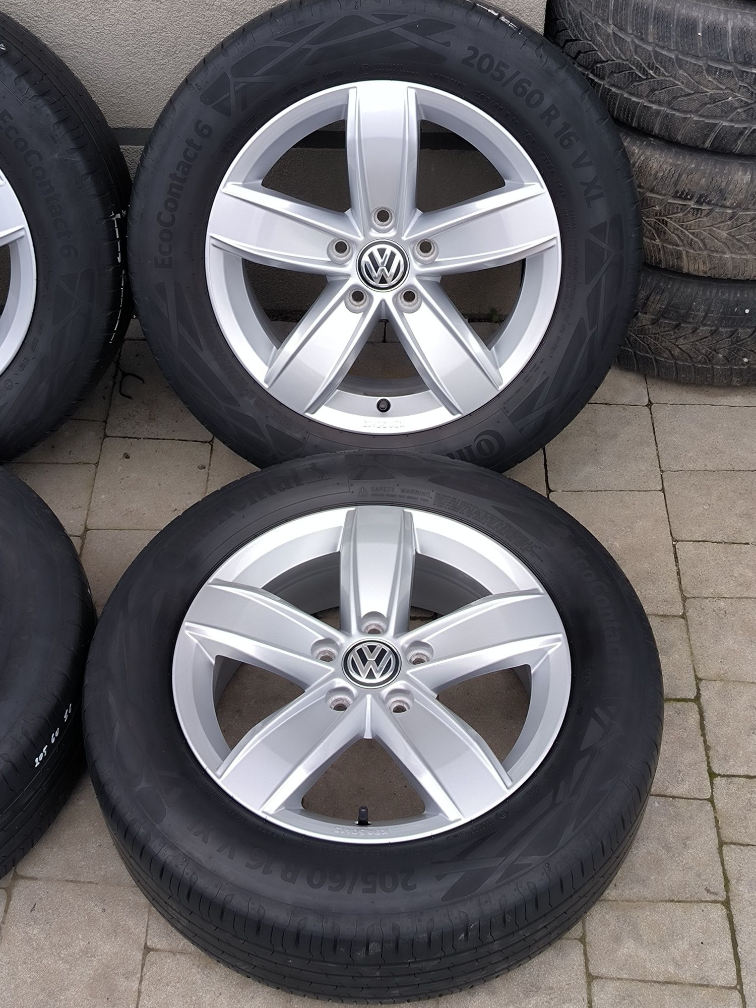 Диски оригінал Volkswagen r16 5x112 Skoda Audi Seat