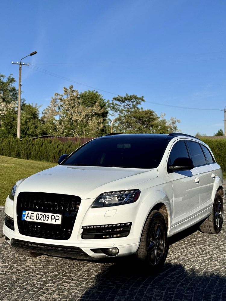 Audi Q7 Premium Plus