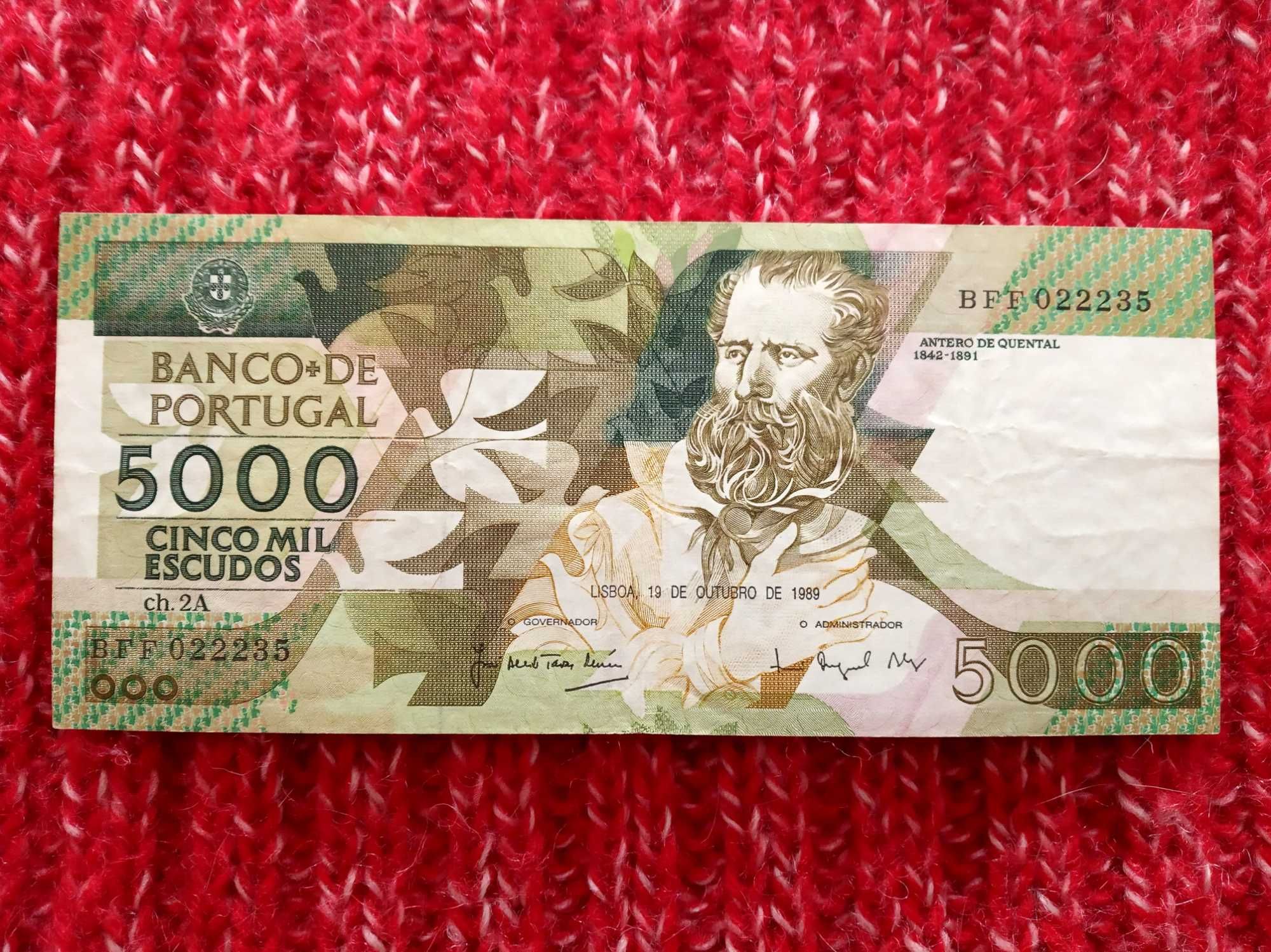 Notas de Escudo com muito pouco uso 10.000, 5.000 e 500