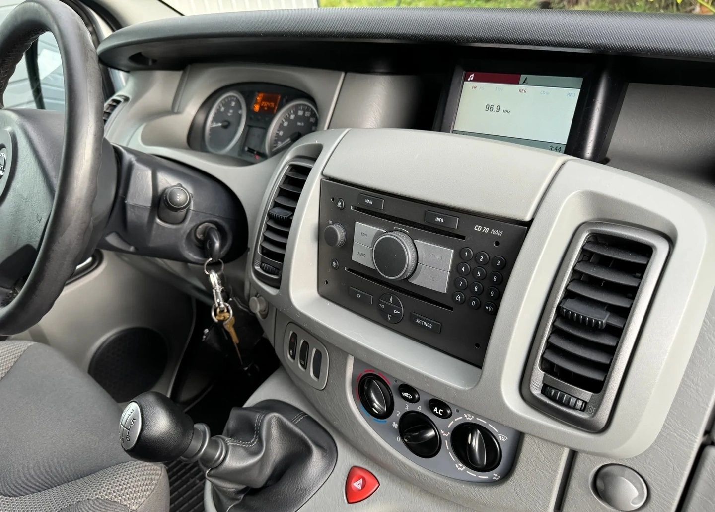 Opel vivaro 2009