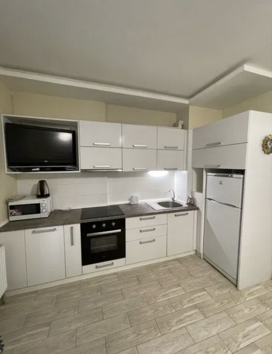 Сдам квартиру студию Новострой Таирова Левитан