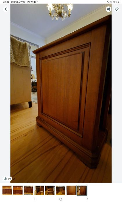 Secretária em madeira acabamento Cerejeira