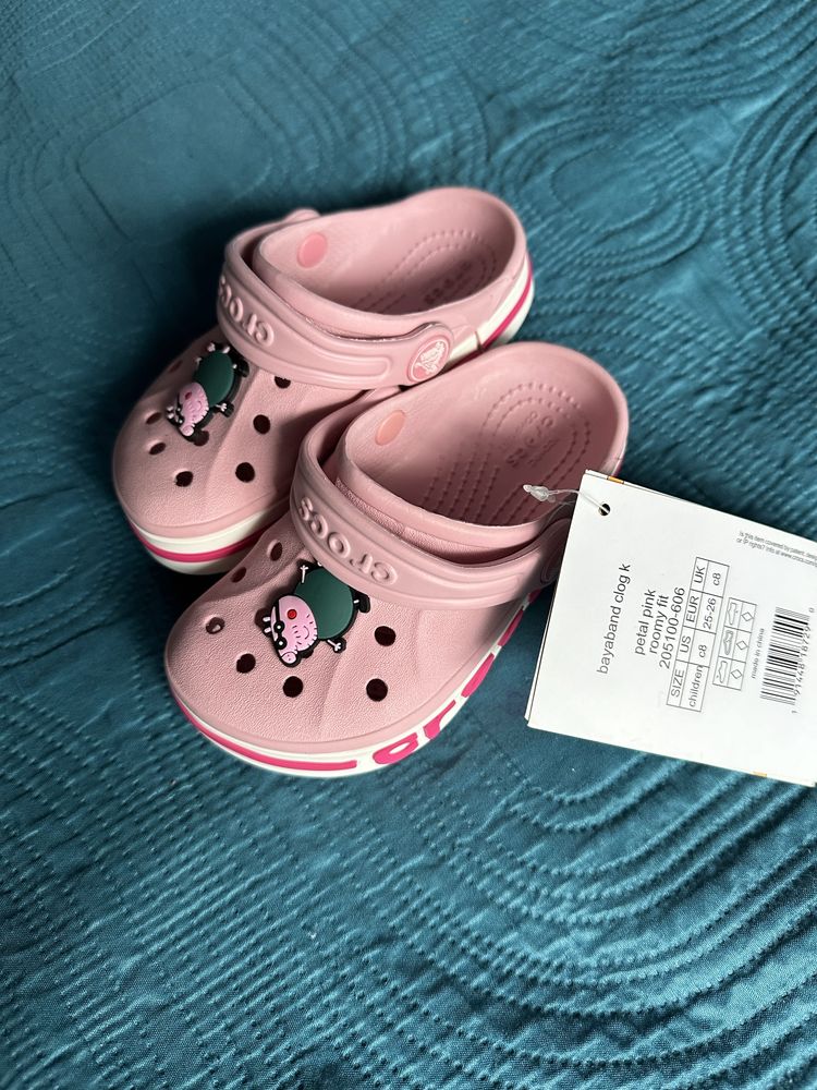 Продам нові crocs , крокси