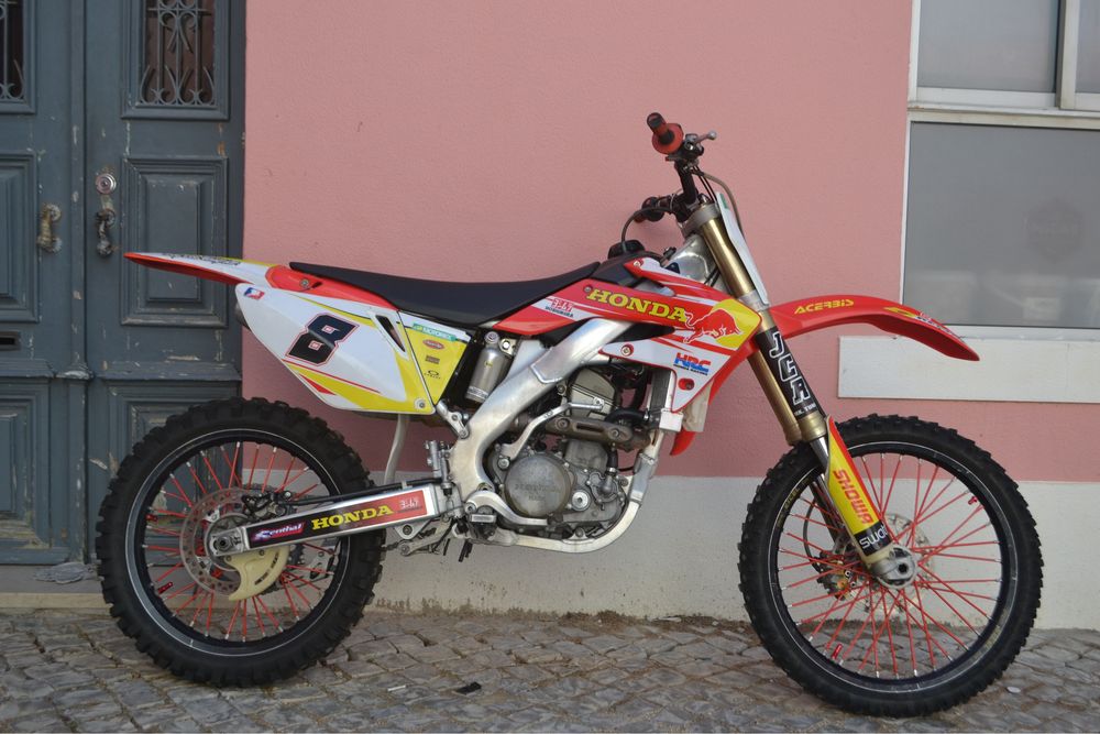 Honda CRF250R 2008 2 escapes