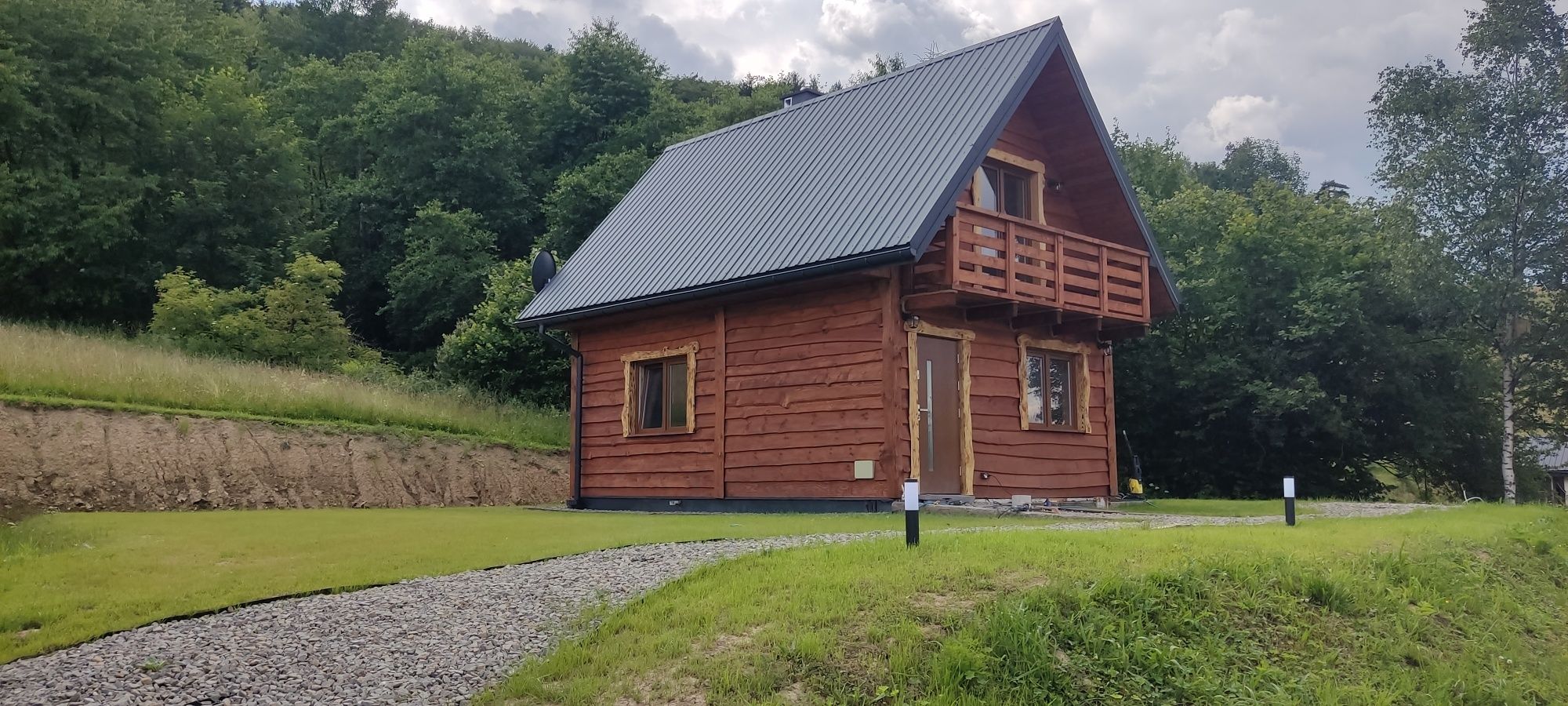 Kryjówka Yetiego Domek z Jacuzzi Bieszczady. Totalne zacisze...