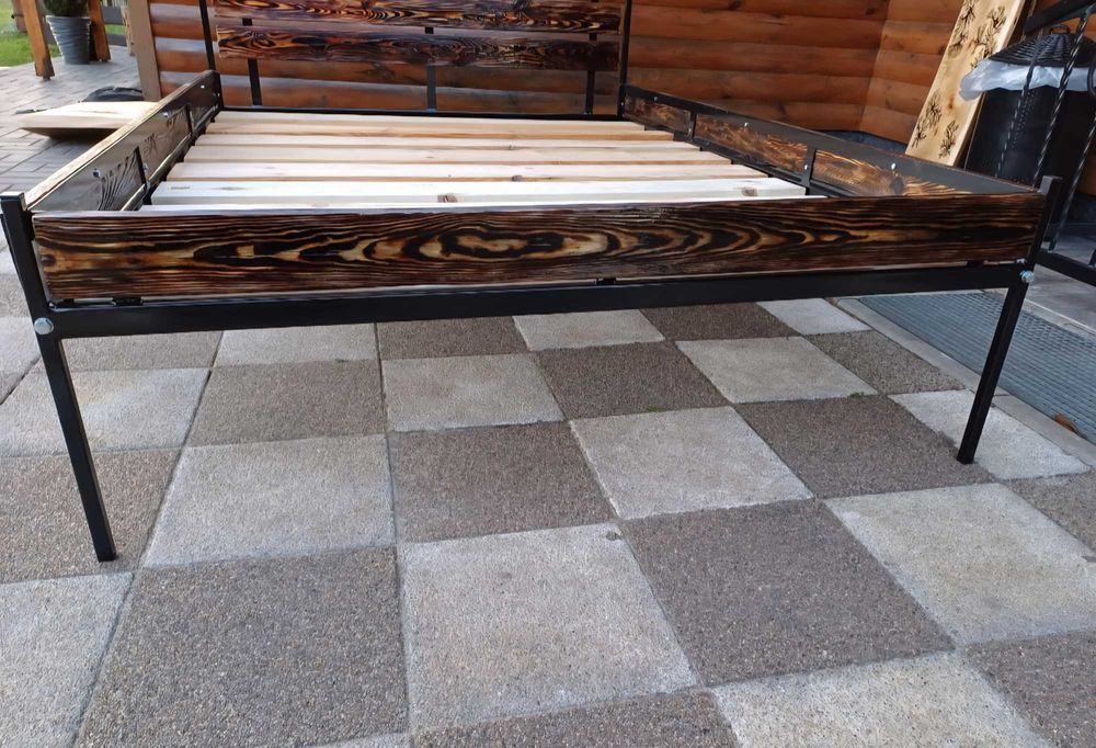 Nowe łóżko drewniane