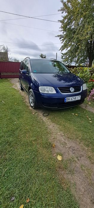 Фольцваген тоуран