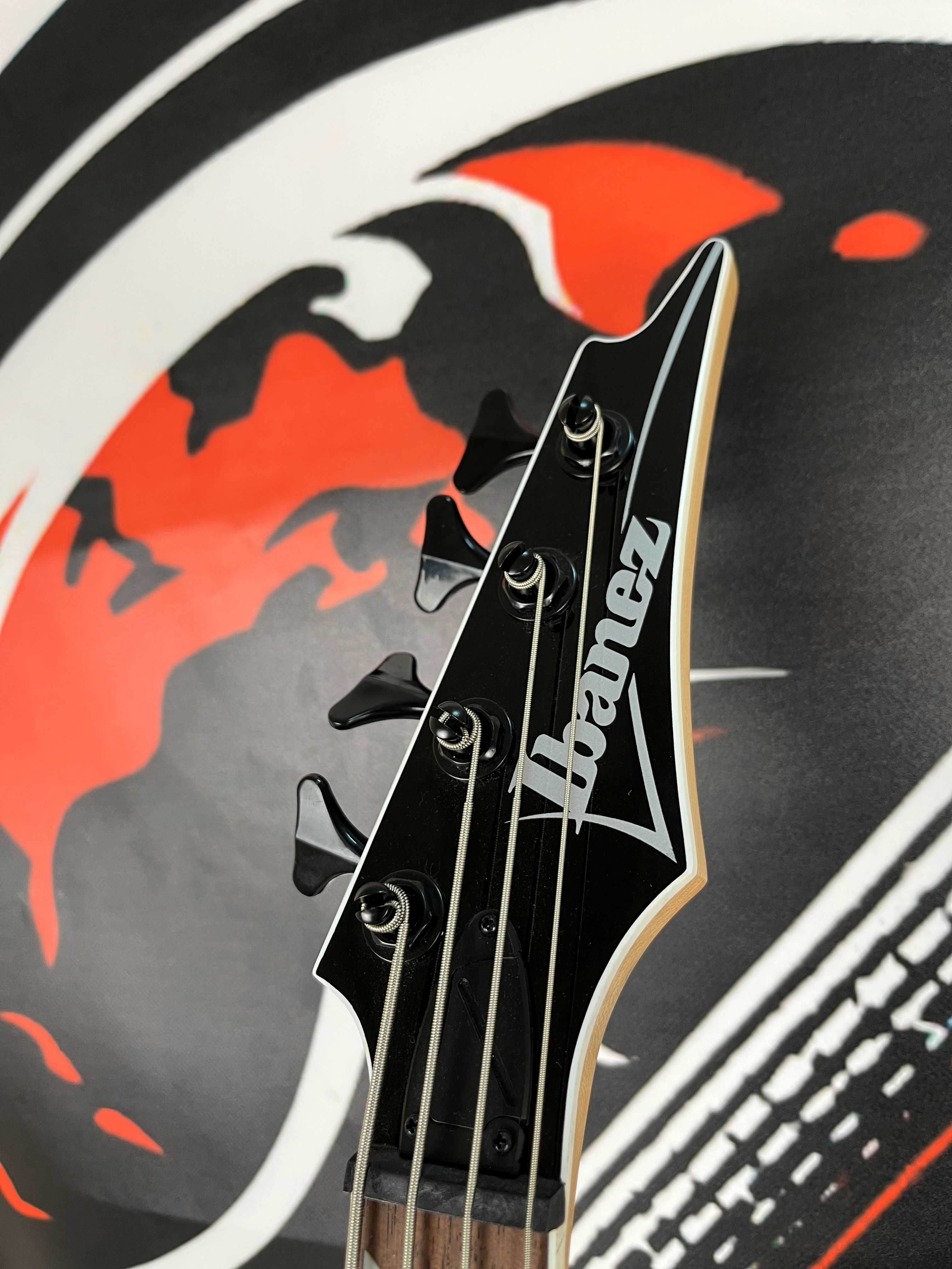 Бас-гітара Ibanez RGB300