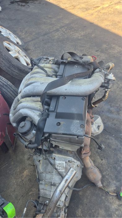 Motor mercedes OM606 960