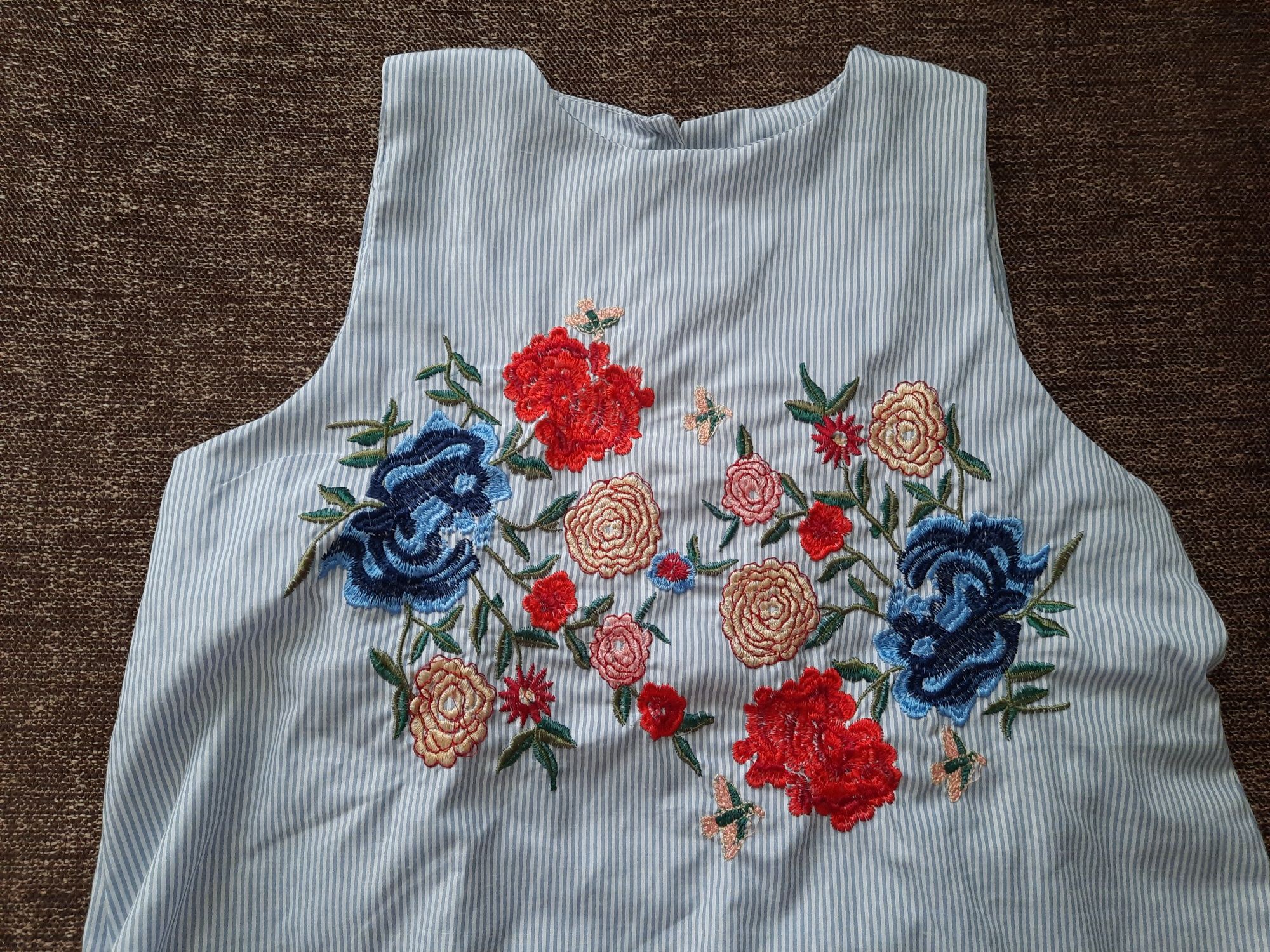 Sukienka vintage haft kwiaty M