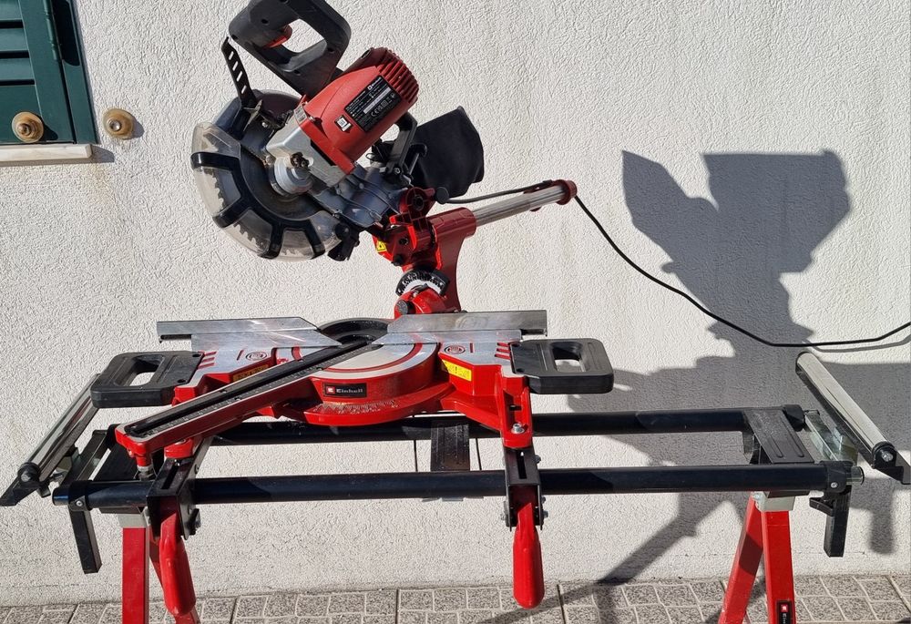 Bancada + Serra de Meia Esquadria C/ Laser (1500w 210mm) Einhell