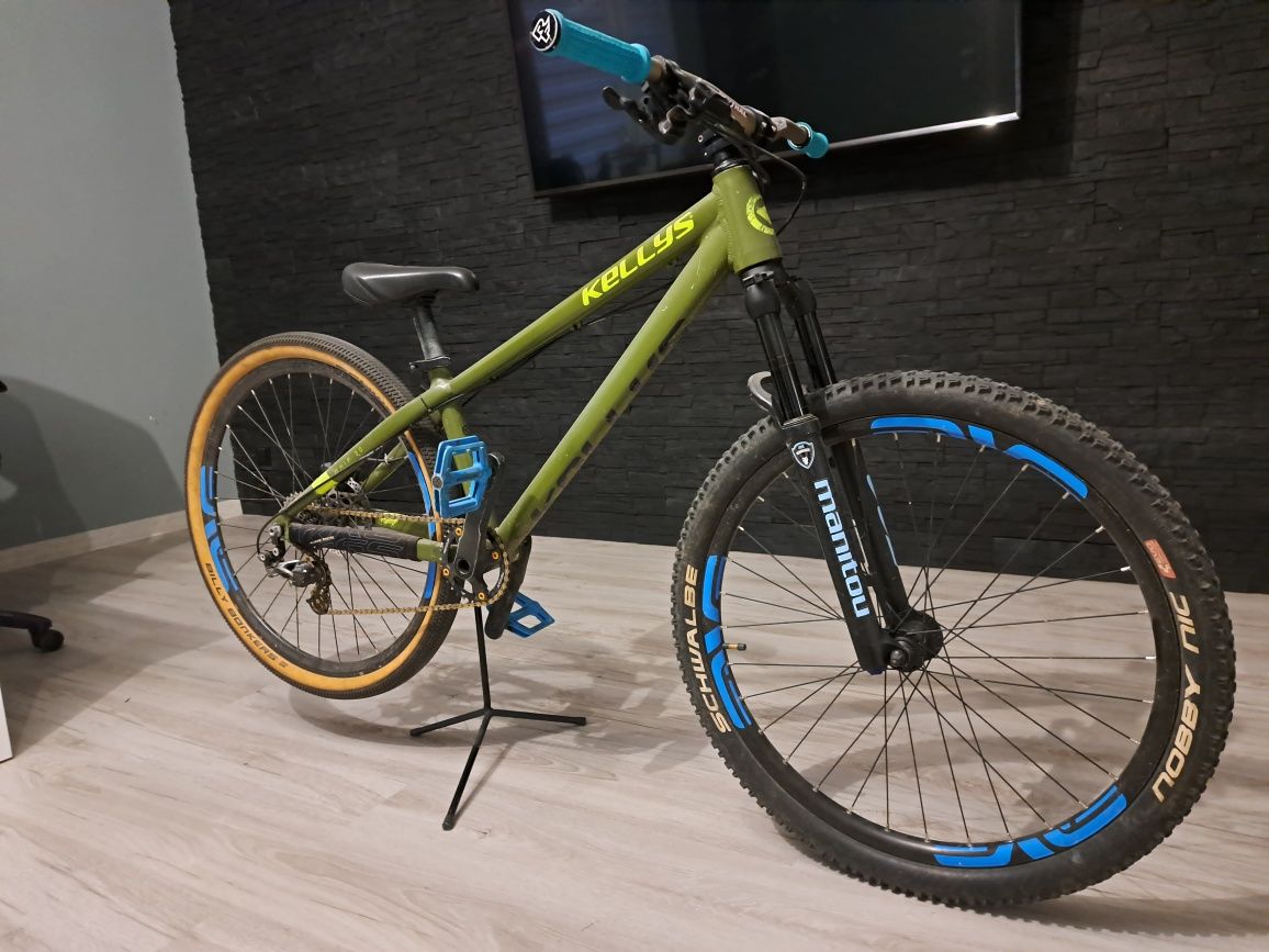 Kellys whip 30 [dirt,renthal,zee,raceface,manitou]