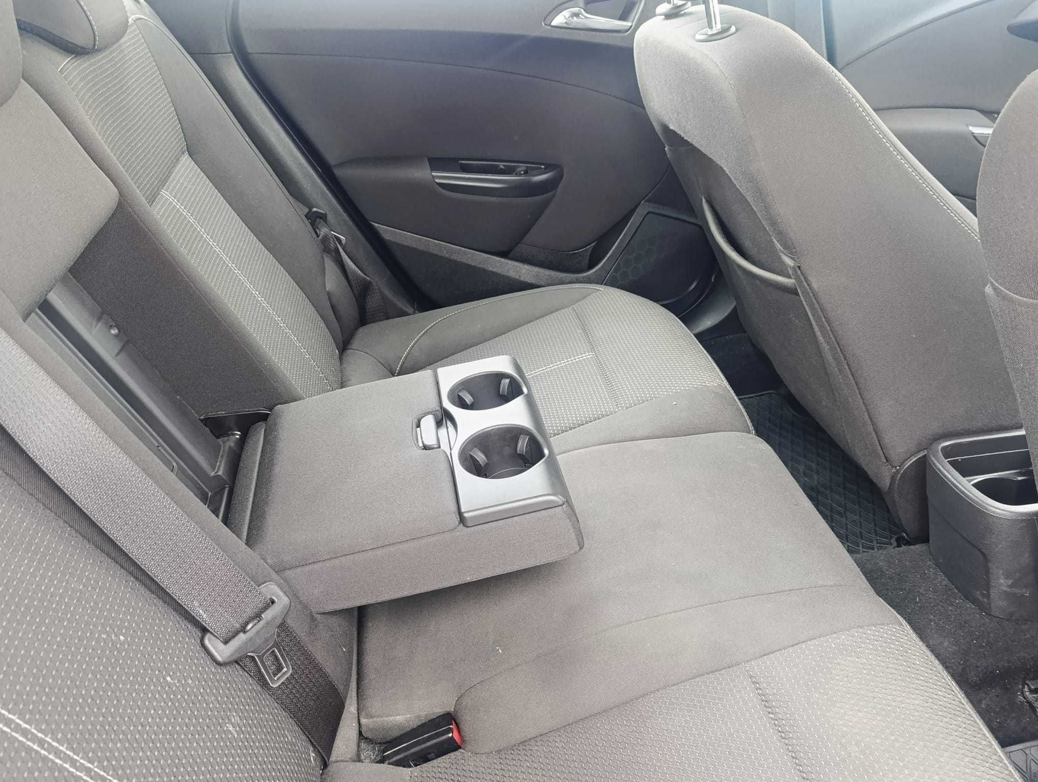 Opel Astra J SPORTS TOURER 1,7 CDTI 130 KM 2012/13r duża navi