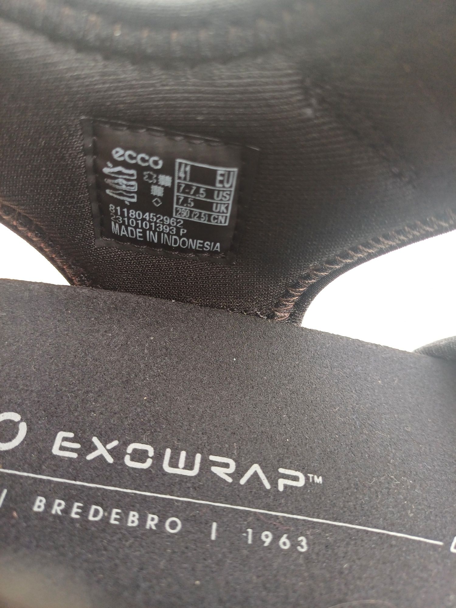 Сандалії ECCO Exowrap 81180452962 ZM5327 розміри 40,41,45 Оригінал
