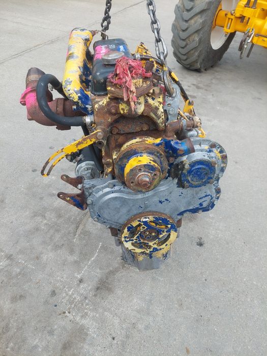 Silnik  perkins      .