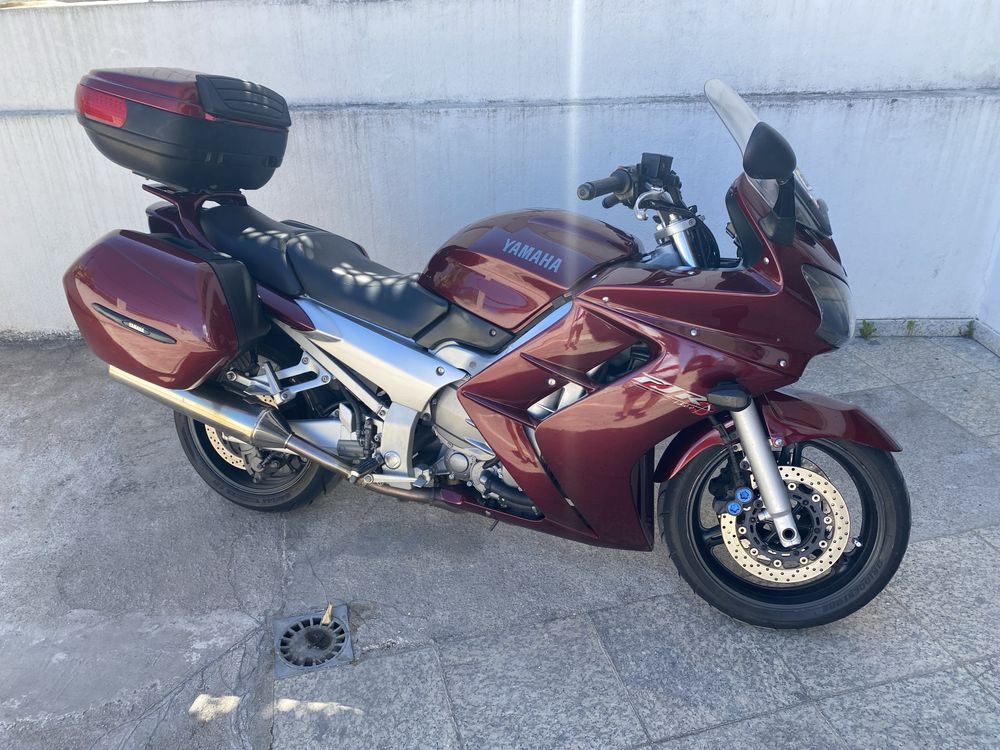 Yamaha FJR 1300……