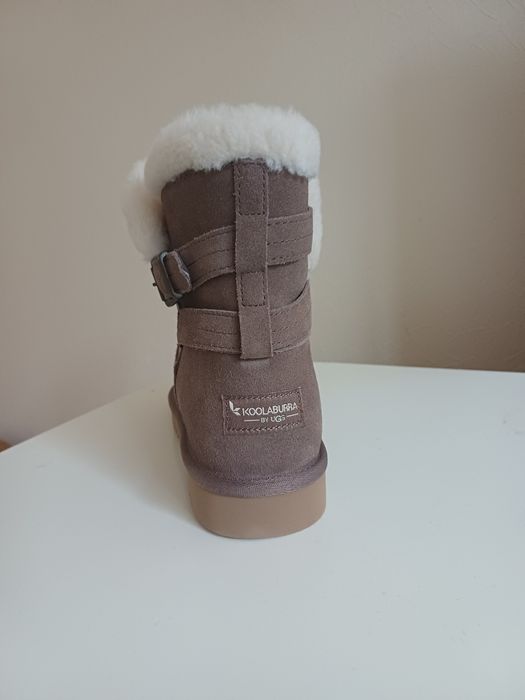 Продам уггі. Стан новий. Не підійшов розмір.