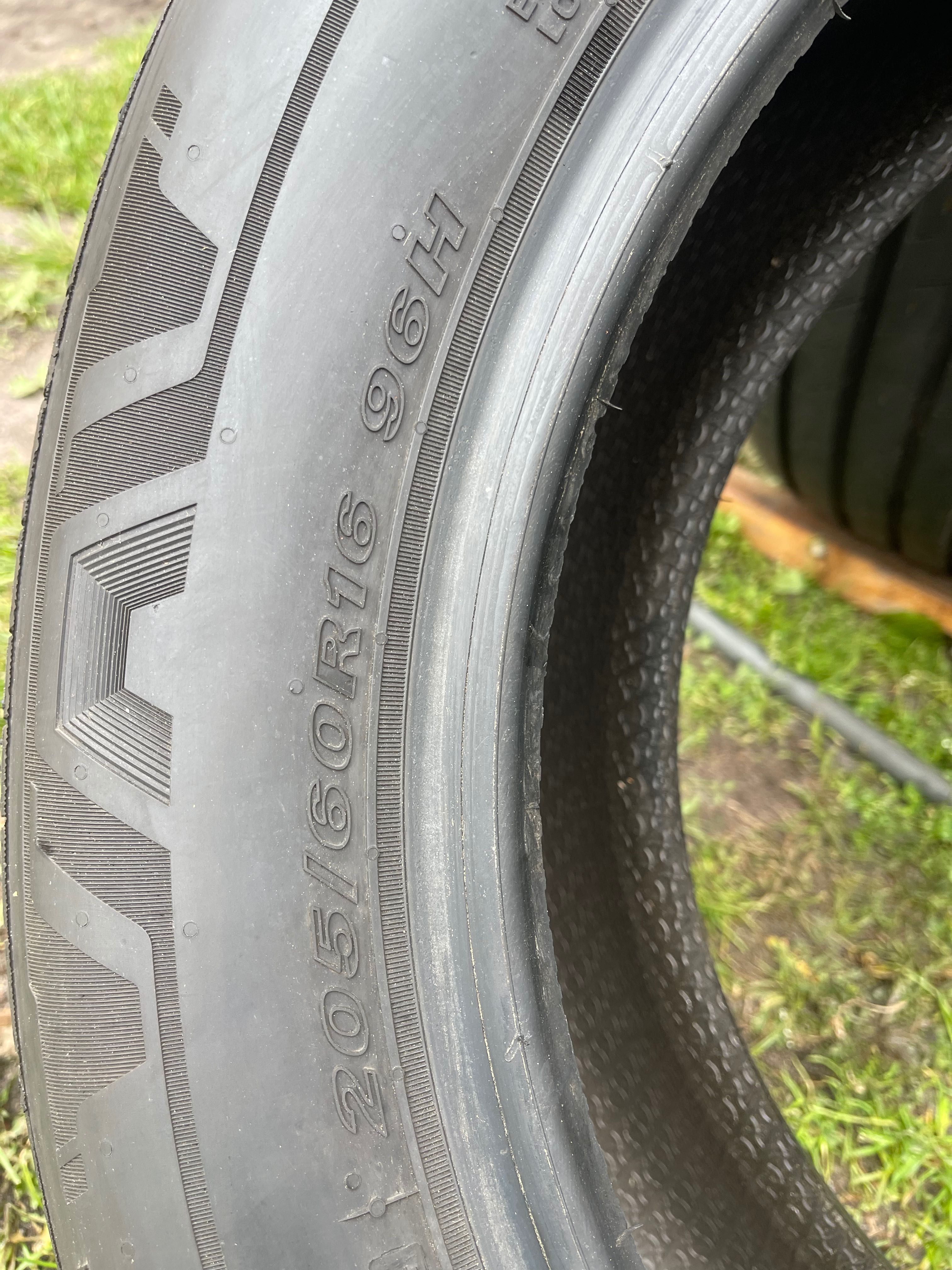 Шини 205/60/16 Nexen