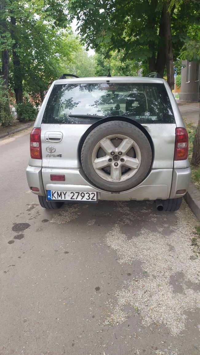 Продам Toyota RAV4