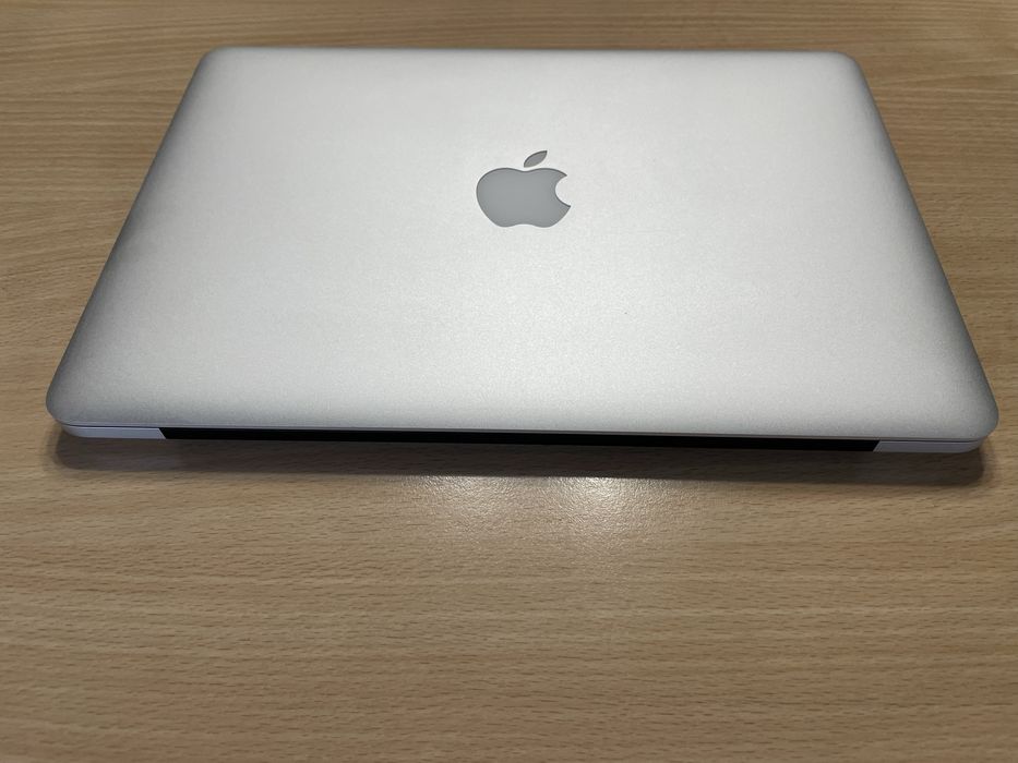 Macbook Pro 13” 2015 i5 8gb Ssd128gb GARANTIA