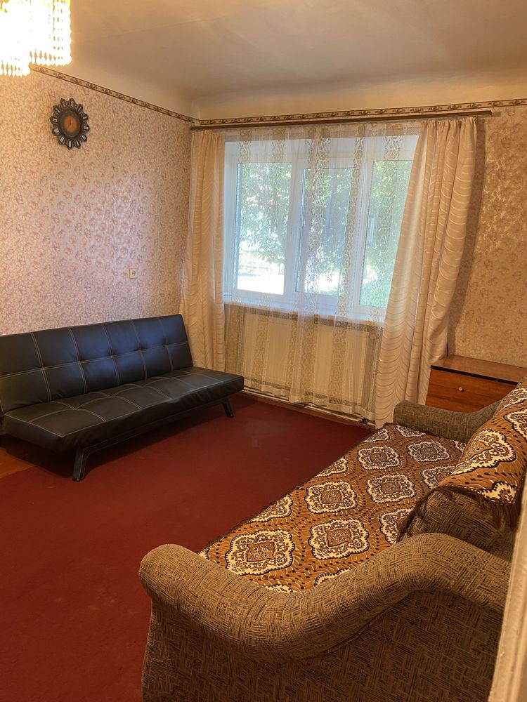 Продам 2кімнатну квартиру в с. Бузова