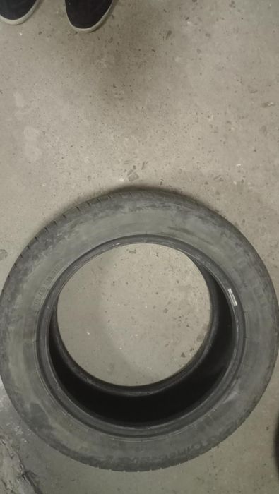Opony Pirelli lato