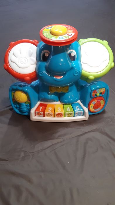 Grający słonik z perkusją