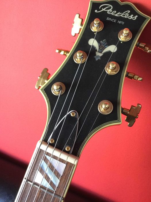 guitarra Peerless la Muse NA ,