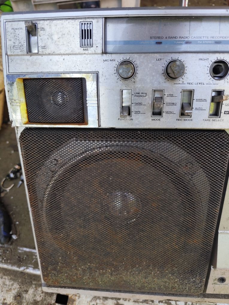 Radiomagnetofon boombox Goldstar TSR 800