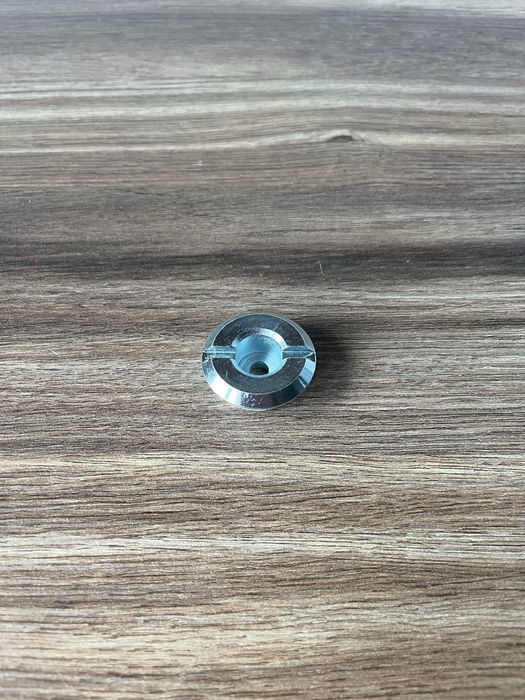 NOWA CZESKA nakrętka śruba TELESKOPU JAWA 50 kaczka pancerka mustang