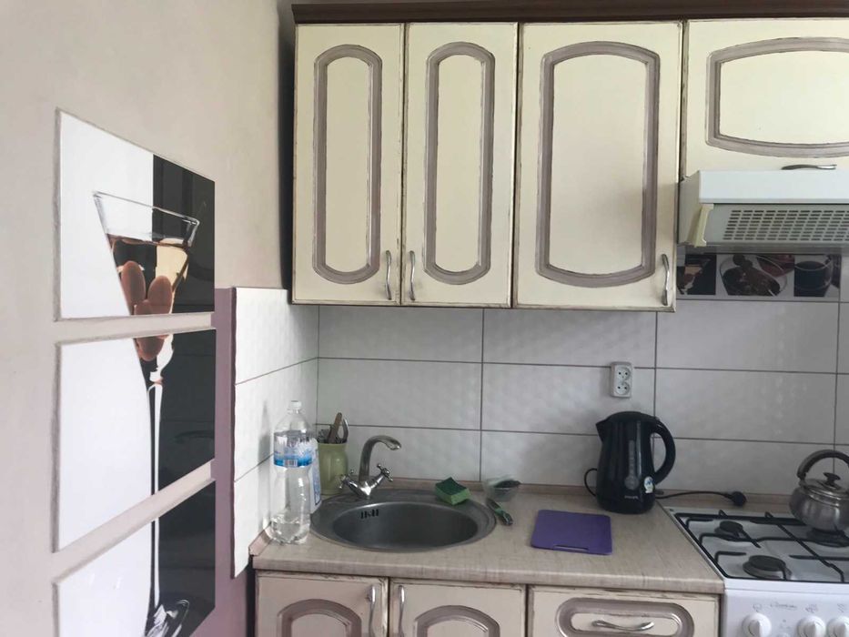 ПРОДАМ 2-х к. квартиру в ЦЕНТРЕ ! Проспект Науки. Метро Научная. ГАЗ