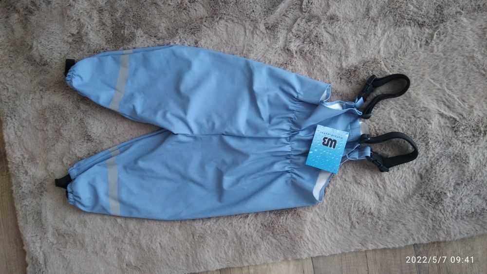 Nowy kombinezon dziecięcy