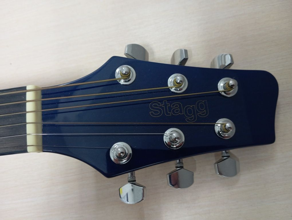 Гитарa Stagg SW201BLS