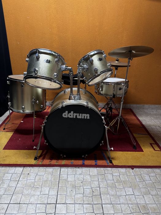 Bateria Completa ddrum – Bom Estado + Oferta de Baquetas (com bolsa)