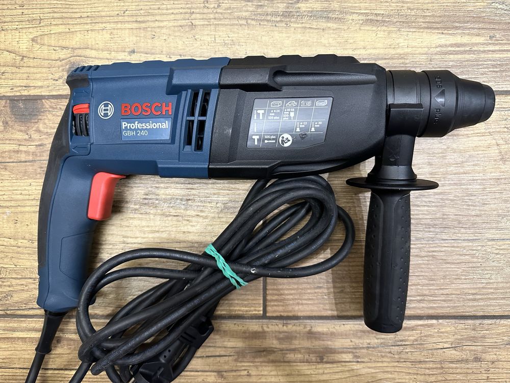 Młotowiertarka, młot udarowy BOSCH GBH240 | walizka