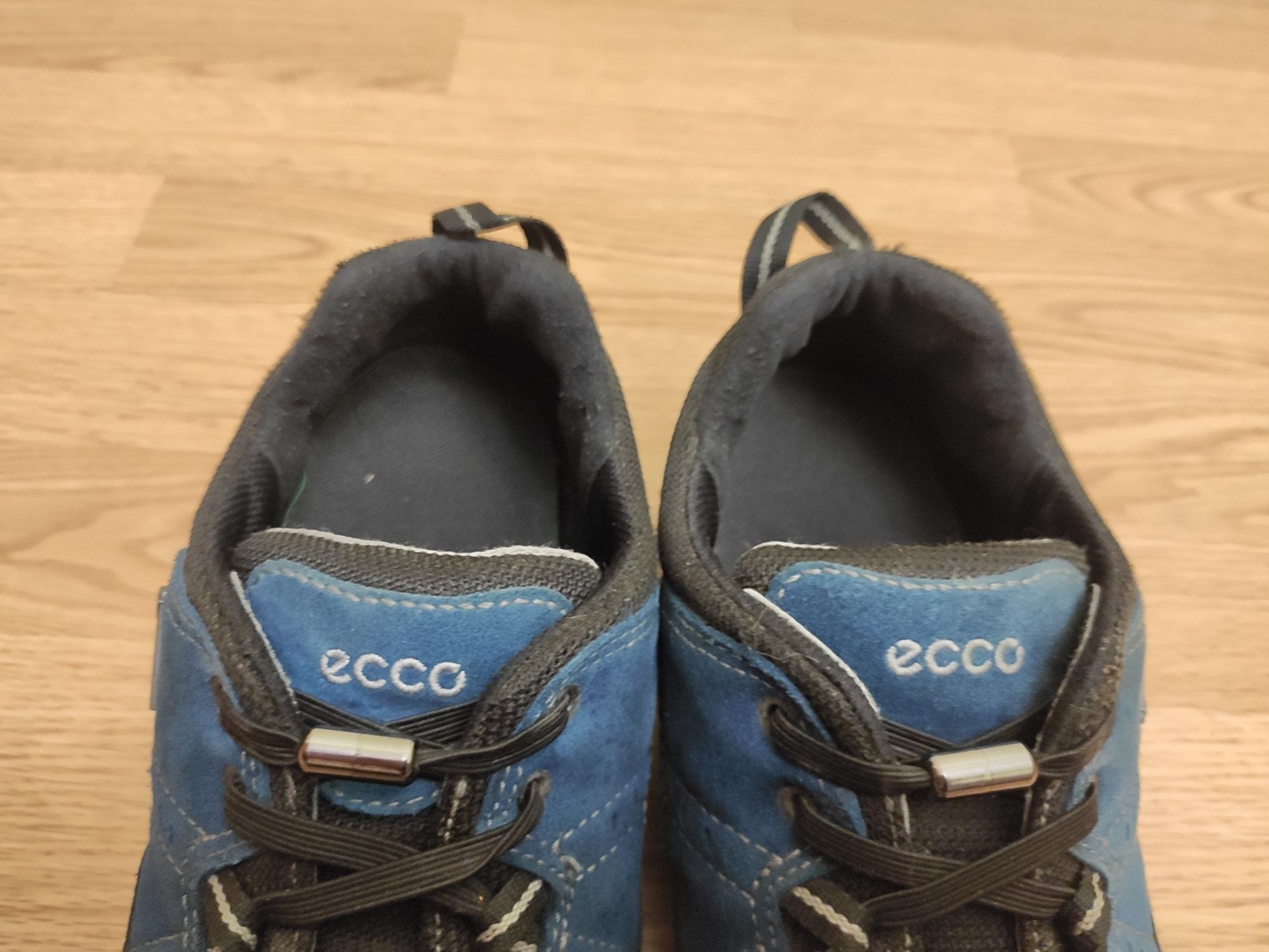 Оригінальні трекінгові кросівки ECCO. Розмір 44 / 29 см.